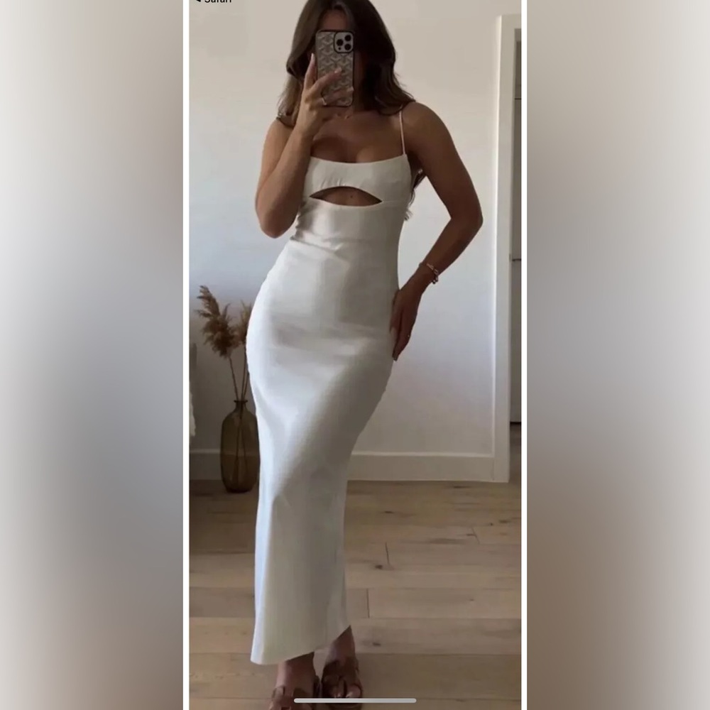 ZARA WHITE LINEN BLEND DRESS WITH CUT-OUT 7385/240/084